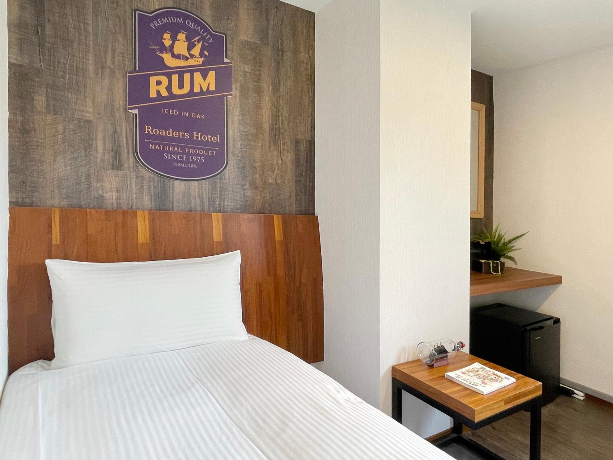 Roaders Hotel Hualien Dongda Habitación foto