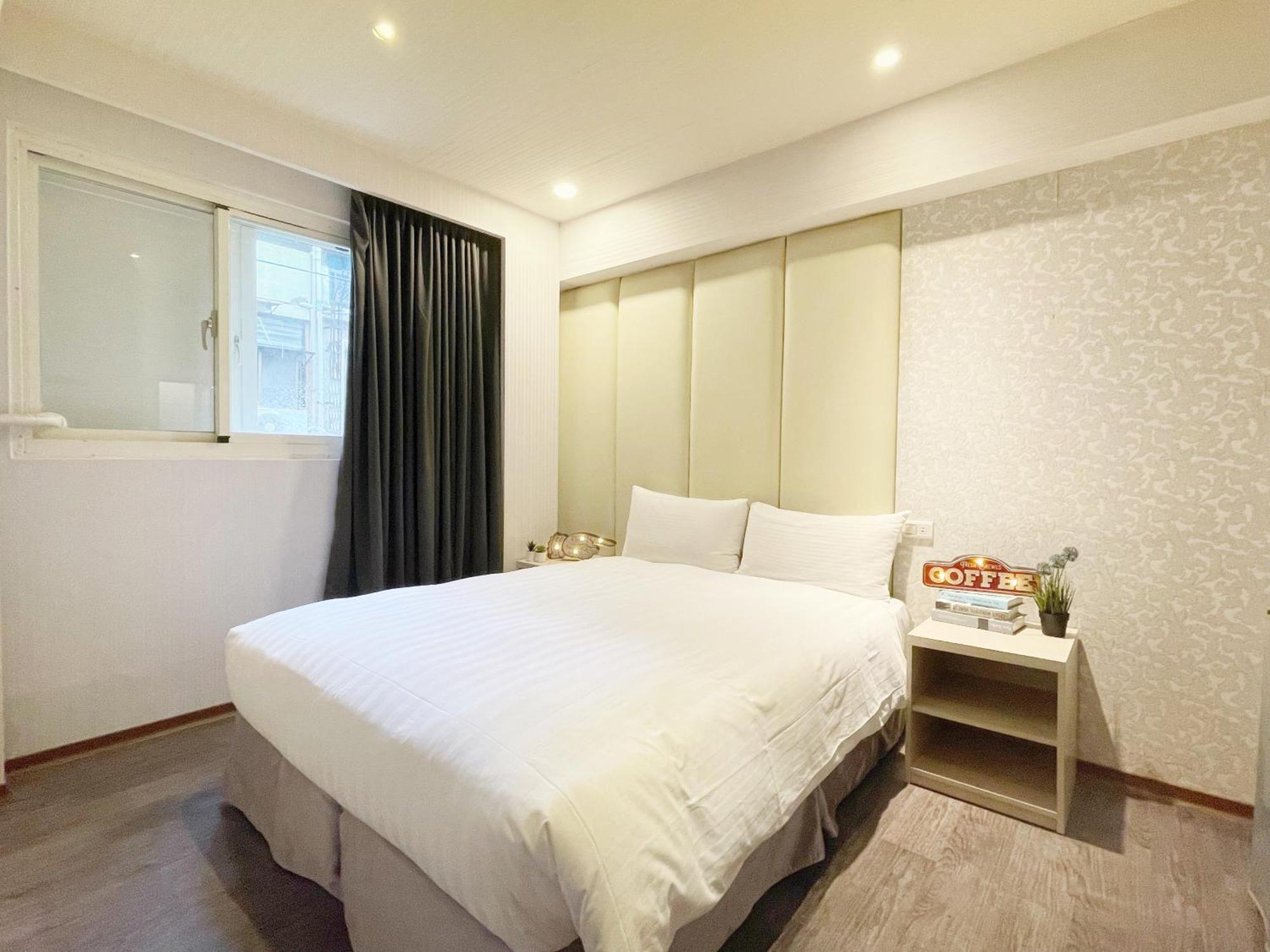 Roaders Hotel Hualien Dongda Habitación foto