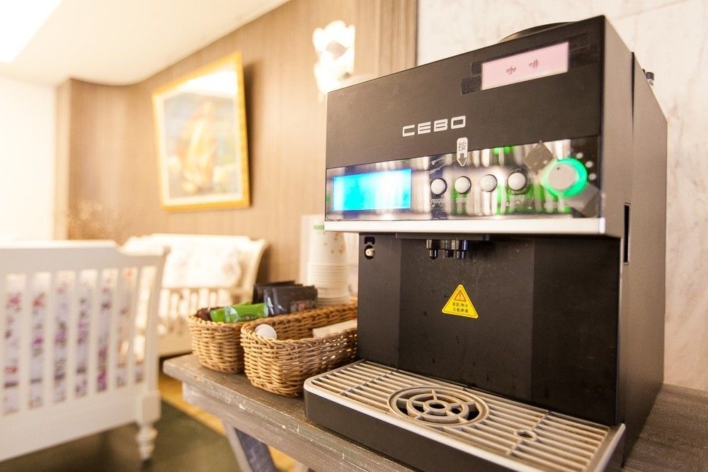 Roaders Hotel Hualien Dongda Exterior foto